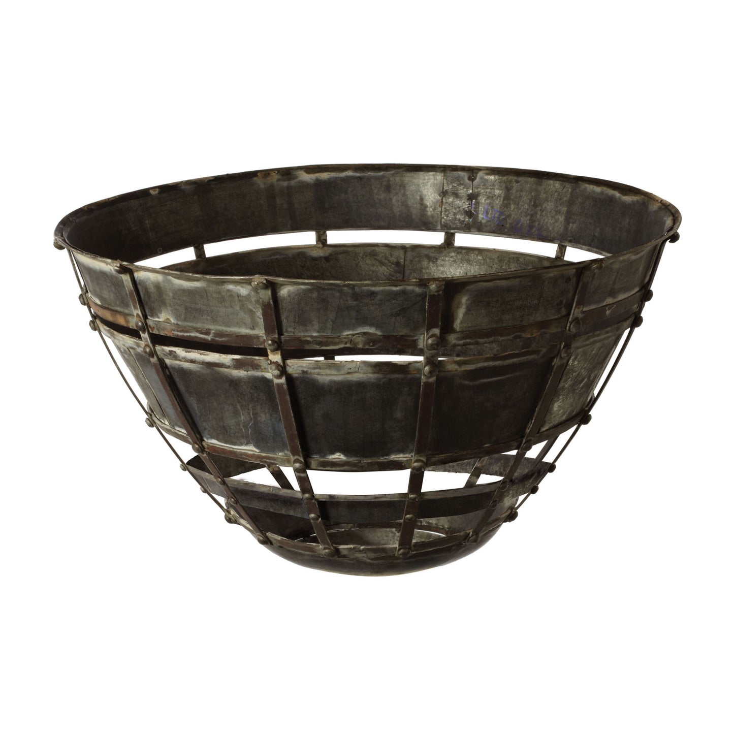 135005 - Colossal Fortress Bowl - Distressed Silver