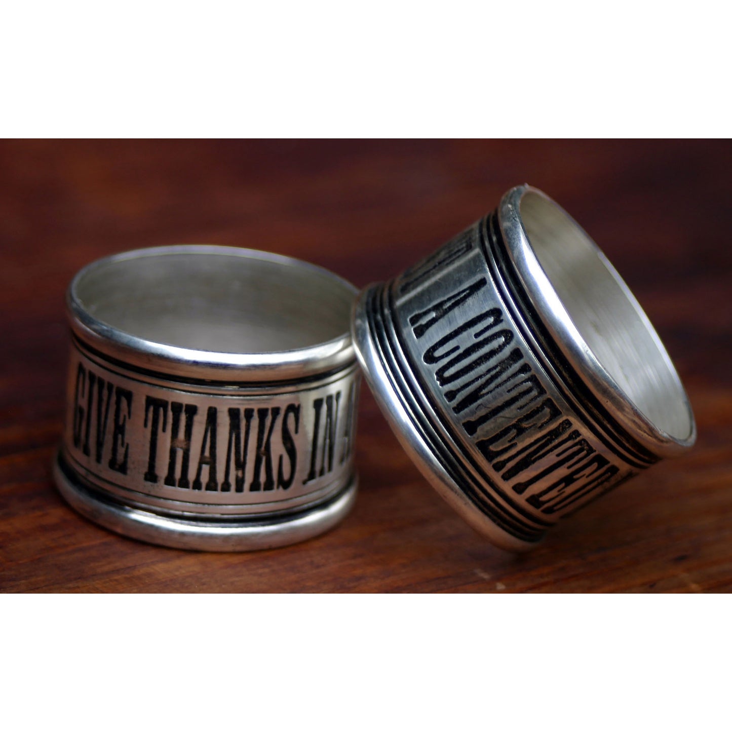 NAP002/S4 - Live in Each... Napkin Rings (Set of 4)