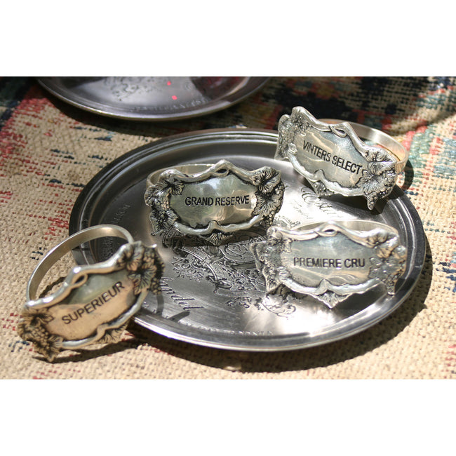 NAP011/S4 - Vineyard Grade Napkin Rings in Antique Silver (Set of 4)