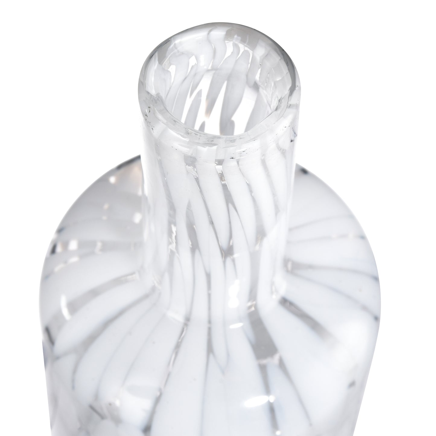 S0016-10130 - Casta Vase - White