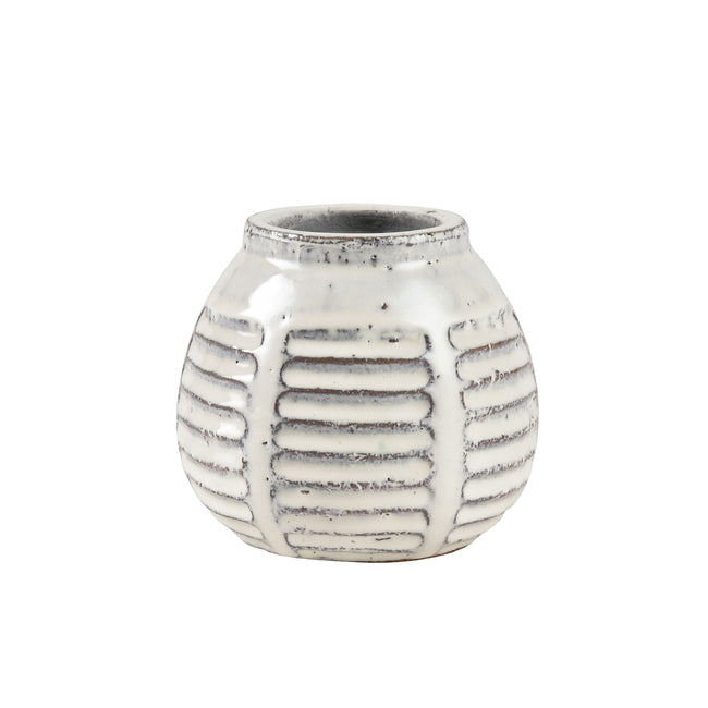 S0017-8207 - Muriel Vase - Small Aged White Glazed