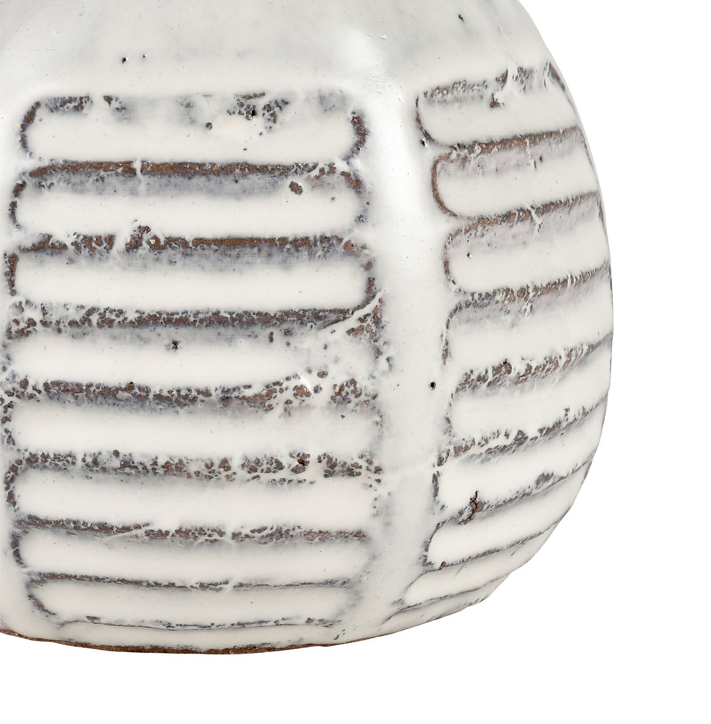 S0017-8207 - Muriel Vase - Small Aged White Glazed