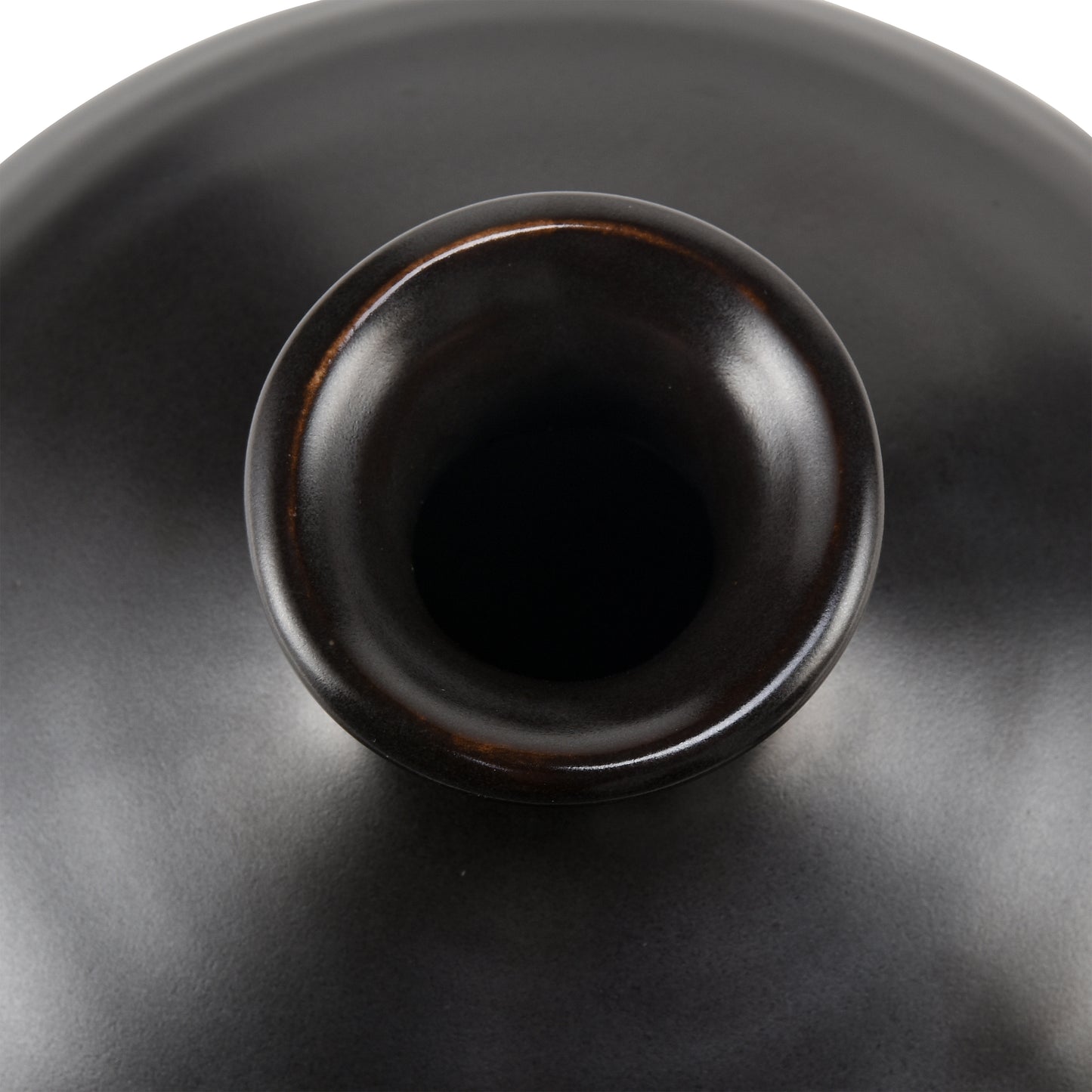 S0037-10196 - Faye Vase - Medium Black