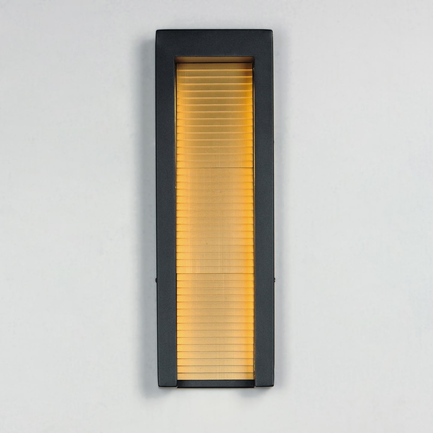 E30106-BKGLD - Alcove 20" Outdoor Wall Sconce - Black / Gold