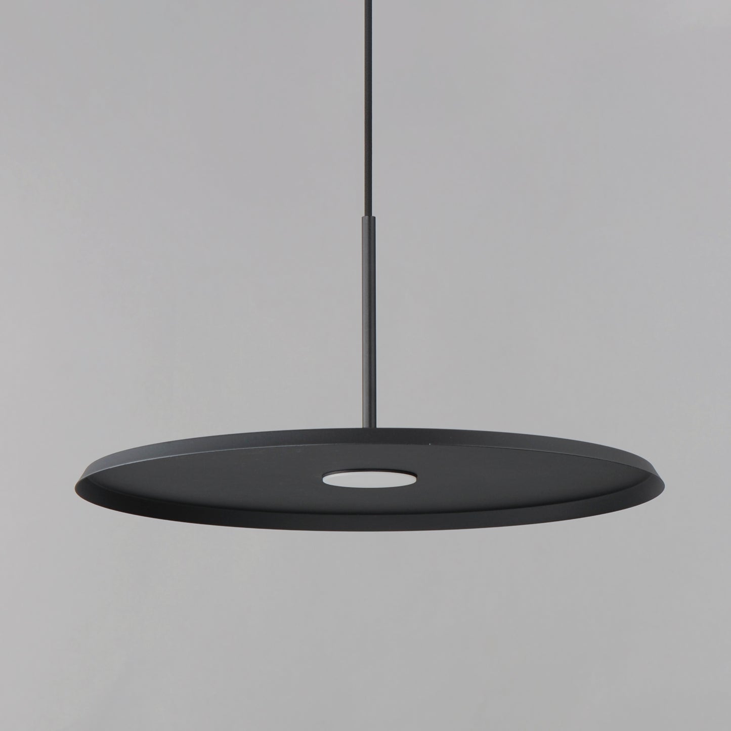 E34002-BK - Berliner 20" Pendant - Black